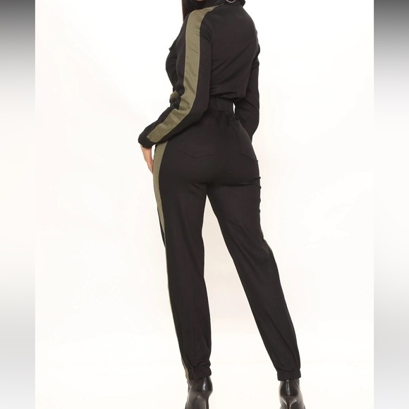 Fashion nova black Stripes over sides long sleeve utility jumpsuit jogger pant L - Picture 1 of 7